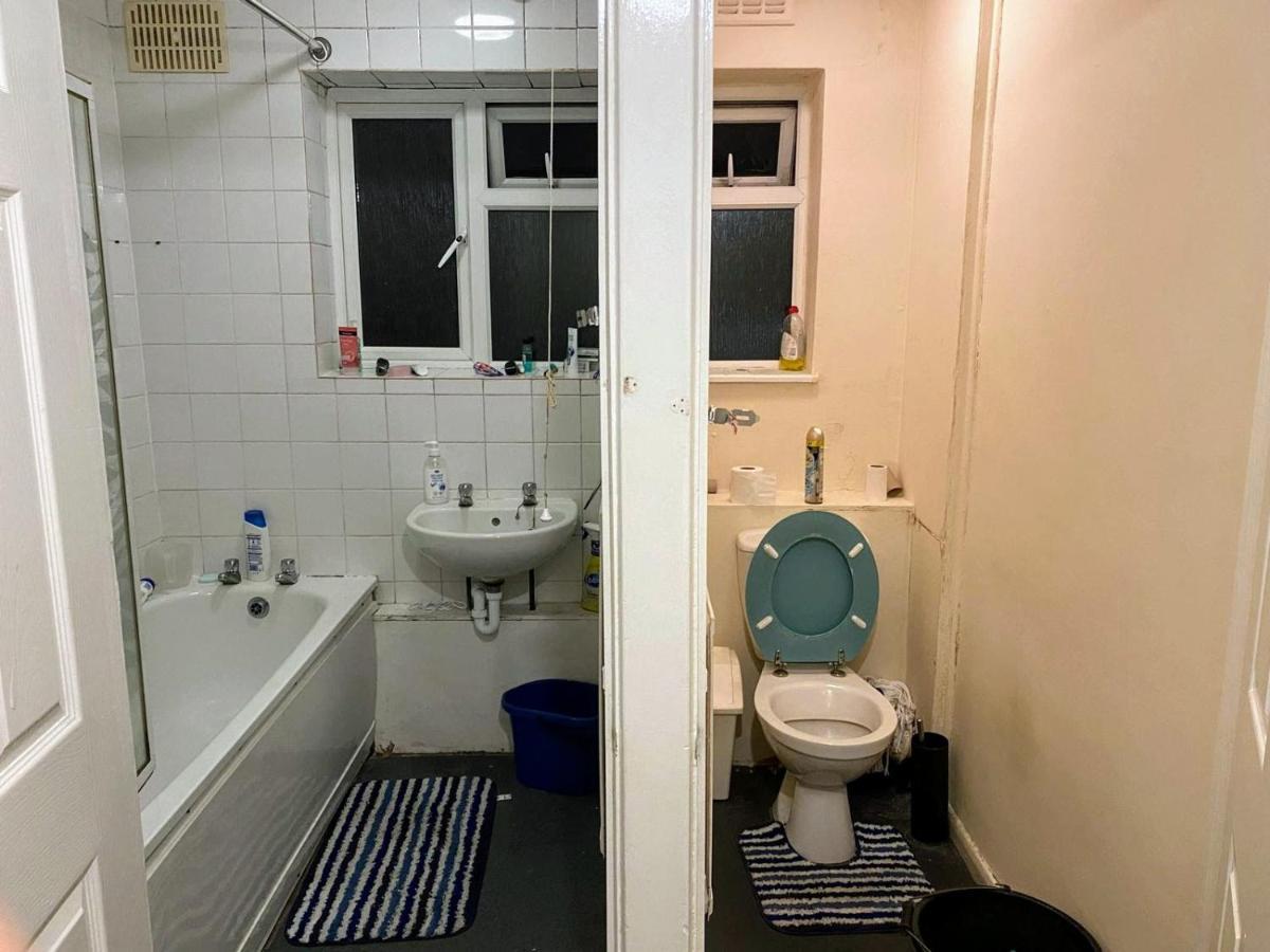 Comfortable double bedroom in London Hornchurch Esterno foto